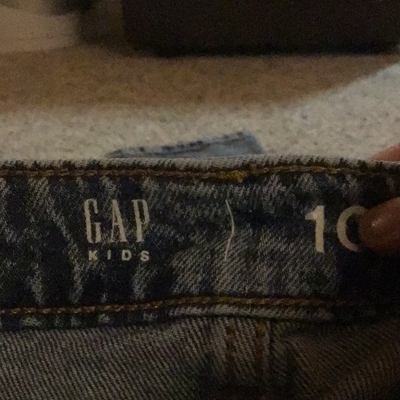 Kids GAP, 10 girlfriend blue ripped jeans - Picture 5 of 5